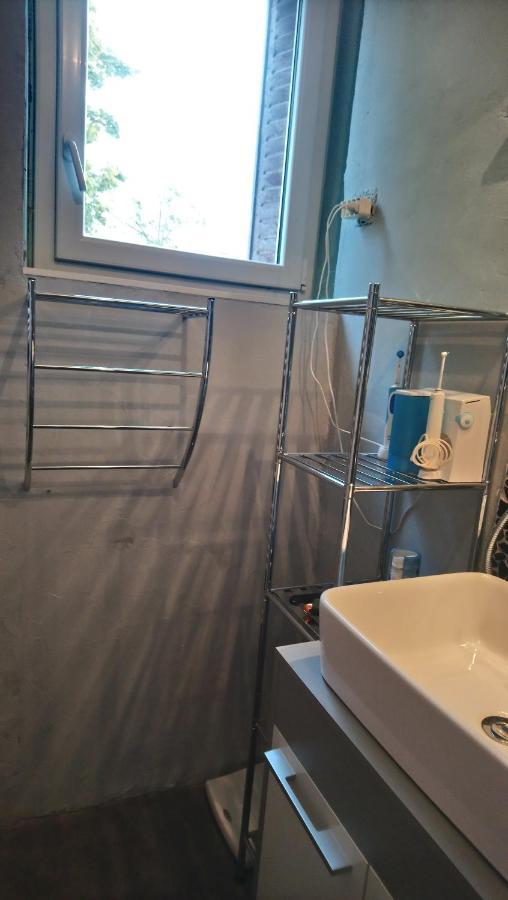Chambre D'Hote Dans Maison Atypique Possibilite 1 Lit Supplementaire Pour 15 Euros Sancoins Exterior photo